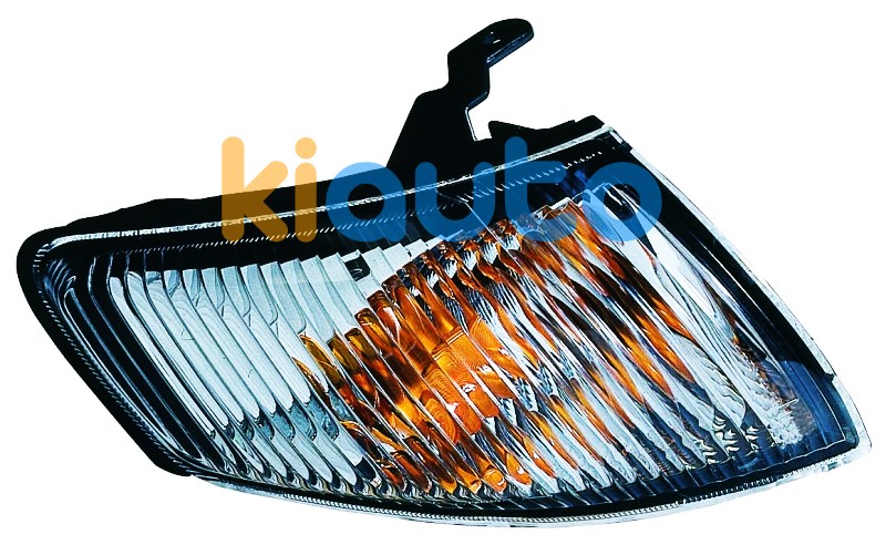 Feu clignotant avant mazda 626 1997-2000 4 portes / blanc / droit OE GE4T5106XC