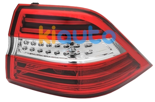 A1669063201 / 1669063201 | Acheter feu arrière mercede... | Kiauto