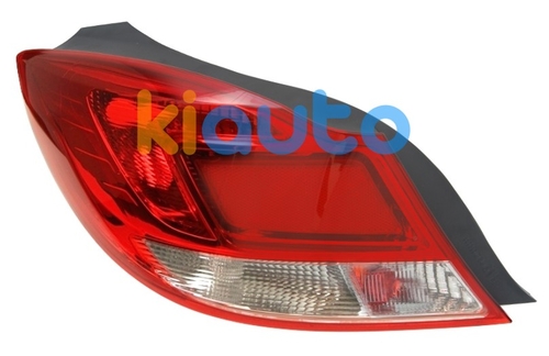 1222193 / 13279627 | Acheter feu arrière opel in... | Kiauto