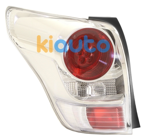 81561-0F130 / 815610F130 | Acheter feu arrière toyota ... | Kiauto