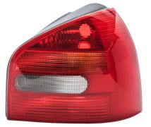 FEU ARRIÈRE AUDI A3 1996-2000 DROIT