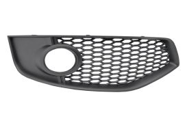 GRILLE AUDI A3 2003-2005 PARE-CHOCS AVANT / MODÈLE S3 / AVEC ANTIBROUILLARD / DROITE