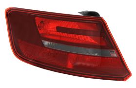 FEU ARRIÈRE AUDI A3 2012-2016 5 PORTES / EXTÉRIEUR / GAUCHE