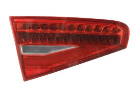 FEU ARRIÈRE AUDI A4 2012-2015 SEDAN / INTÉRIEUR / LED / GAUCHE