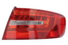 FEU ARRIÈRE AUDI A4 2012-2015 BREAK / EXTÉRIEUR / LED / DROIT