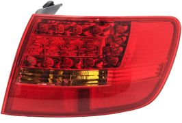 FEU ARRIÈRE AUDI A6 2004-2009 BREAK / EXTÉRIEUR / LED / DROIT