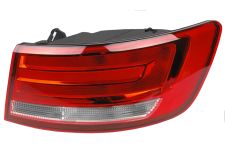 FEU ARRIÈRE AUDI A4 2015-2019 SEDAN / EXTÉRIEUR / DROIT