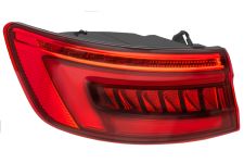 FEU ARRIÈRE AUDI A4 2015-2019 SEDAN / EXTÉRIEUR / LED / GAUCHE