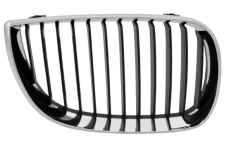 GRILLE BMW SERIE 1 (E81-E87) 2003-2007 FACE AVANT / OUVERTE / DROITE