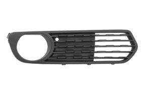 GRILLE BMW SERIE 1 (F20-F21) 2012-2015 PARE-CHOCS AVANT / MODÈLE BASIS / AVEC ANTIBROUILLARD / OUVERTE / DROITE