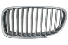 GRILLE BMW SERIE 5 (F10-F11) 2010-2013 FACE AVANT / MODÈLE M-TECH / CHROMÉE / TITANIUM / GAUCHE