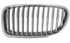 GRILLE BMW SERIE 5 (F10-F11) 2010-2013 FACE AVANT / MODÈLE M-TECH / CHROMÉE / TITANIUM / GAUCHE