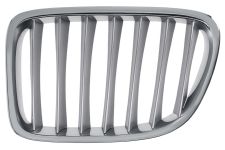 GRILLE BMW X1 (E84) 2009-2012 FACE AVANT / CONTOUR CHROMÉ / LAMES ARGENT / GAUCHE