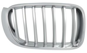 GRILLE BMW X4 (F26) 2013-2018 FACE AVANT / CONTOUR CHROMÉ / LAMES CHROMÉES / DROIT