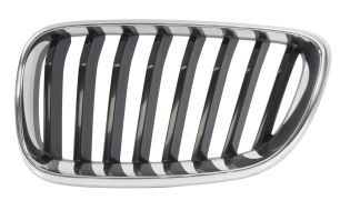 GRILLE BMW SERIE 2 (F22-F23) 2014-2017 COUPÉ / CABRIOLET / FACE AVANT / MODÈLE SPORT / CONTOUR CHROMÉ / LAMES NOIRES / GAUCHE