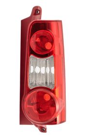 FEU ARRIÈRE CITROEN BERLINGO 2008-2012 2 PORTES ARRIÈRE / DROIT