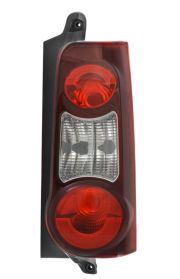 FEU ARRIÈRE CITROEN BERLINGO 2012-2015 2 PORTES ARRIÈRE / BASE NOIRE / DROIT