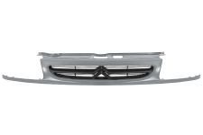 GRILLE CITROEN SAXO 1997-1999 FACE AVANT / GRANDE INSIGNE 