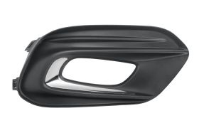 GRILLE FIAT TIPO 2015-2020 PARE-CHOCS AVANT / 4 PORTES / AVEC ANTIBROUILLARD / DROITE