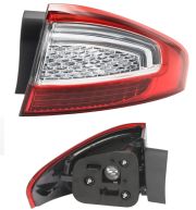 FEU ARRIÈRE FORD MONDEO 2010-2014 5 PORTES / EXTÉRIEUR / LED / DROIT