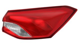 FEU ARRIÈRE FORD FOCUS 2018-2022 4 PORTES / EXTÉRIEUR / DROIT