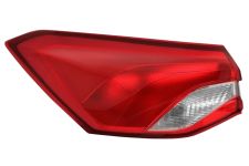 FEU ARRIÈRE FORD FOCUS 2018-2022 4 PORTES / EXTÉRIEUR / GAUCHE