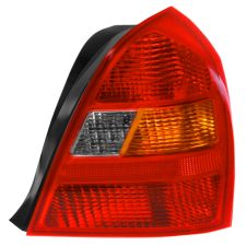 FEU ARRIÈRE HYUNDAI ELANTRA 2001-2004 4 PORTES / DROIT