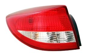 FEU ARRIÈRE KIA RIO 2003-2006 4 PORTES / GAUCHE