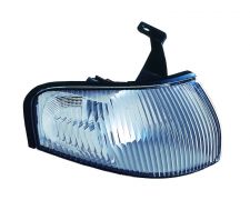 FEU CLIGNOTANT AVANT MAZDA 323 1996-1999 4 PORTES / BLANC / DROIT