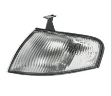 FEU CLIGNOTANT AVANT MAZDA 323 1996-1998 4 PORTES / BLANC / GAUCHE