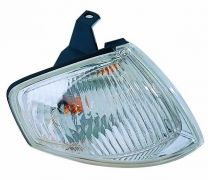 FEU CLIGNOTANT AVANT MAZDA 323 1999-2001 DROIT