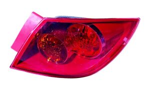 FEU ARRIÈRE MAZDA 3 2004-2007 EXTÉRIEUR / 5 PORTES / ROUGE DROIT