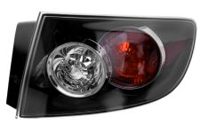 FEU ARRIÈRE MAZDA 3 2007-2009 EXTÉRIEUR / 4 PORTES / BASE NOIRE DROIT