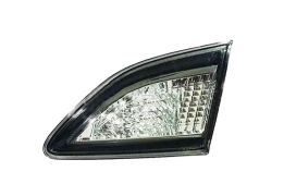 FEU ARRIÈRE MAZDA 3 2009-2011 INTÉRIEUR / 4 PORTES / DROIT