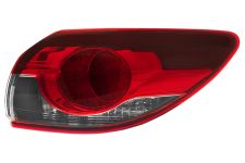 FEU ARRIÈRE MAZDA 6 2013-2016 EXTÉRIEUR / BREAK / DROIT FEU ARRIÈRE MAZDA 6 2013-2016 EXTÉRIEUR / BREAK / DROIT