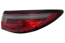 FEU ARRIÈRE MAZDA 6 2018-> EXTÉRIEUR / 4 PORTES / BREAK / DROIT FEU ARRIÈRE MAZDA 6 2018-> EXTÉRIEUR / 4 PORTES / BREAK / DROIT