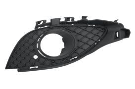 GRILLE MERCEDES CLASE A (W176) 2012-2015 PARE-CHOCS AVANT / AVEC ANTIBROUILLARD / DROITE