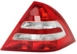 FEU ARRIÈRE MERCEDES CLASE C (W203) 2004-2007 DROIT