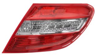 FEU ARRIÈRE MERCEDES CLASE C (W204) 2007-2011 SEDAN / LED / DROIT