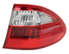 FEU ARRIÈRE MERCEDES CLASE E (W211) 2002-2006 BREAK / EXTÉRIEUR / MODÈLE AVANTGARDE / LED / DROIT