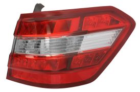 FEU ARRIÈRE MERCEDES CLASE E (W212) 2009-2013 BREAK / EXTÉRIEUR / MODÈLE CLASSIC / ELEGANCE / LED / DROIT