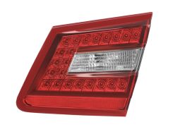 FEU ARRIÈRE MERCEDES CLASE E (W212) 2009-2013 BREAK / INTÉRIEUR / MODÈLE CLASSIC / ELEGANCE / AVANTGARDE / LED / DROIT