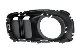 GRILLE MINI COUNTRYMAN 2017-2020 PARE-CHOCS AVANT / MODÈLE ALL4 / AVEC ANTIBROUILLARD / DROITE