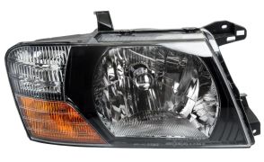 PHARE AVANT MITSUBISHI PAJERO 2000-2003 BASE NOIRE / DROIT