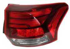 FEU ARRIÈRE MITSUBISHI OUTLANDER 2015-2018 EXTÉRIEUR / DROIT