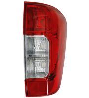 FEU ARRIÈRE NISSAN NAVARA 2015-> DROIT