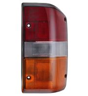 FEU ARRIÈRE NISSAN PATROL 1986-1998 DROIT