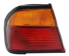 FEU ARRIÈRE NISSAN PRIMERA 1990-1996 4 PORTES / ORANGE / GAUCHE