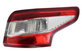 FEU ARRIÈRE NISSAN QASHQAI 2014-2017 EXTÉRIEUR / DROIT