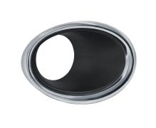 ENJOLIVEUR NISSAN QASHQAI 2014-2017 AVEC TROU ANTIBROUILLARD / MOULURE CHROMÉE / DROIT